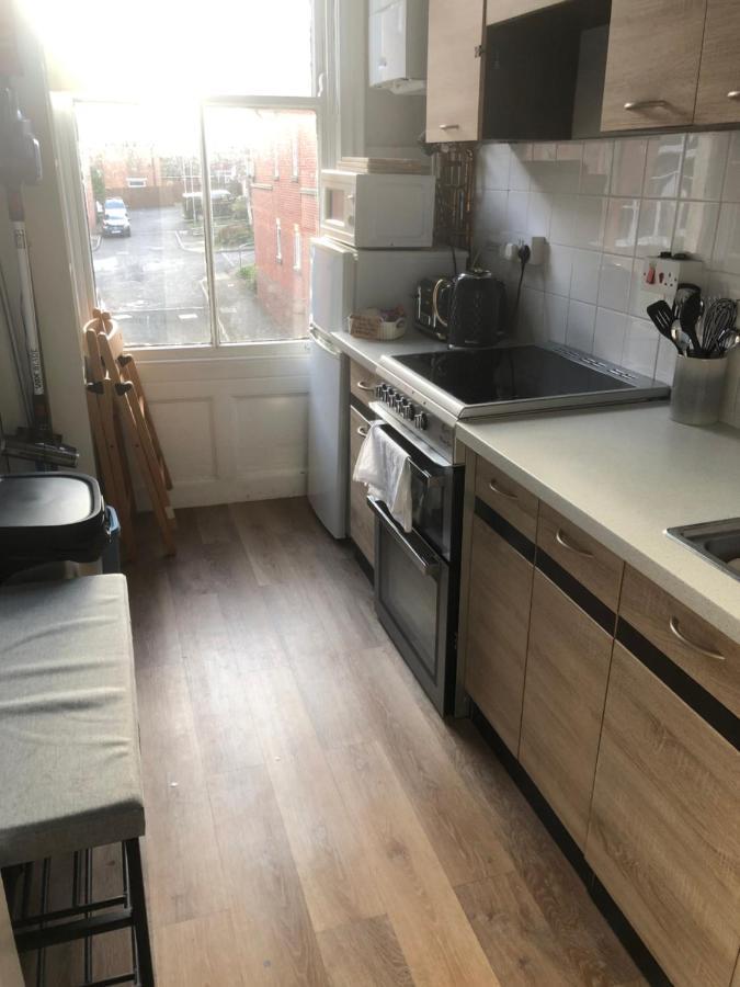 Granby House Holiday Apartments, Apartment 2, In The Old Town, Free On Street Parking Included Scarborough Eksteriør billede